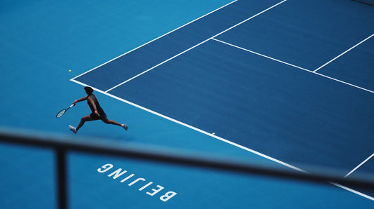 person playing tennis